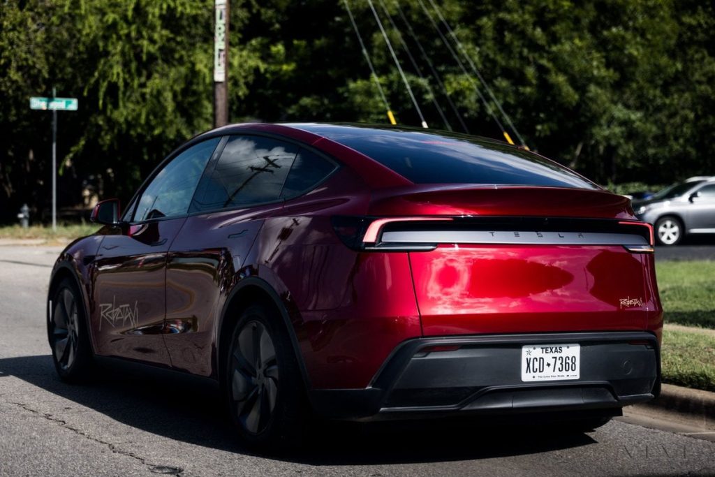 Tesla Robotaxi bắt đầu chạy không người giám sát ở Austin, cổ phiếu tăng 3%缩略图 Edit