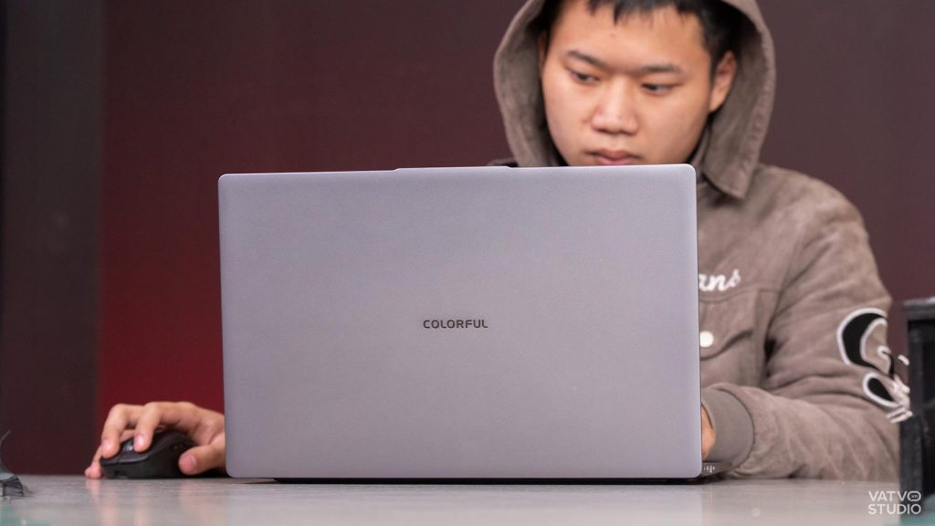 Đánh giá chi tiết COLORFUL Rimbook L1: 9 triệu khó có điểm phàn nàn!缩略图 Đánh giá chi tiết COLORFUL Rimbook L1: 9 triệu khó có điểm phàn nàn!