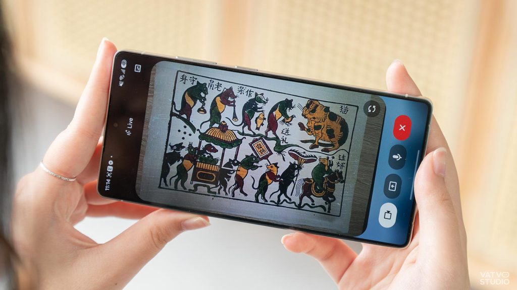 Đón Tết hiện đại, giữ trọn nét xưa: Cách người trẻ dùng Gemini Live trên Galaxy S25 Ultra để thấu hiểu truyền thống