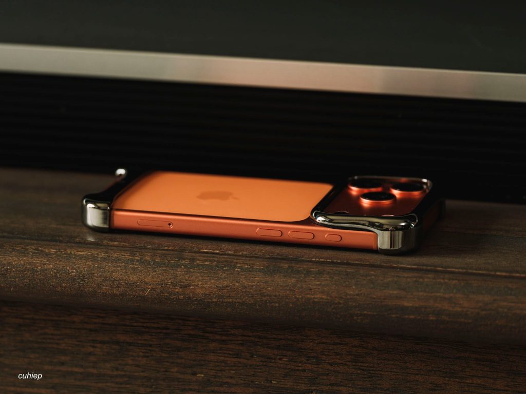 Trải nghiệm case bikini cho iPhone: Arc Pusle缩略图 Tết Ant Khang