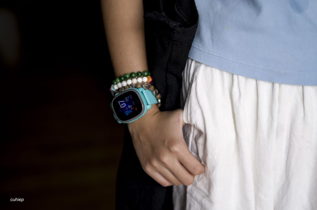 Giới thiệu đồng hồ myALO K64: định vị trẻ em, nút SOS, nghe gọi Video, có thời khóa biểu và lịch thi缩略图 Tết Ant Khang