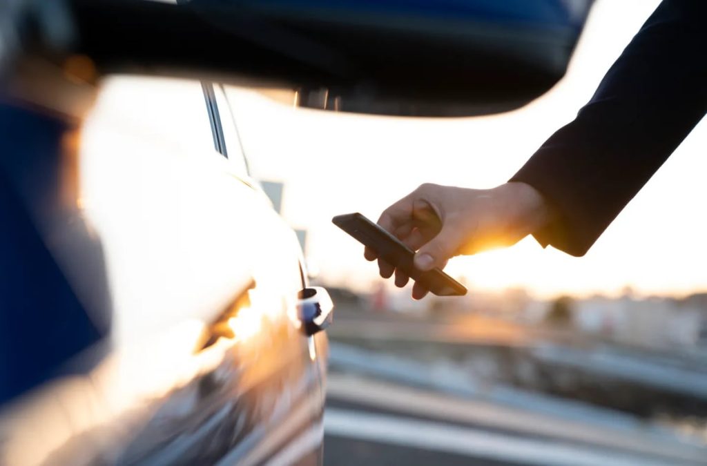 Tiêu chuyển Digital Key 4.0 khiến chìa khoá xe kỹ thuật số của anh em trở nên tiện lợi hơn bao…缩略图 Thích