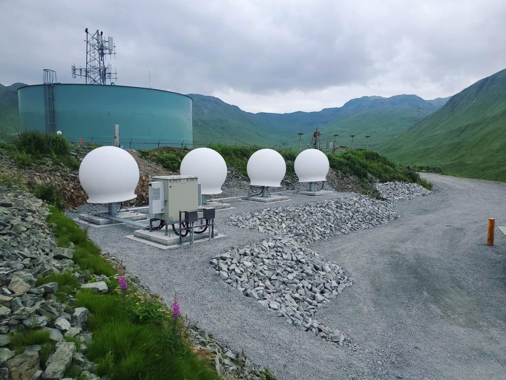 4 gateway internet Starlink ở Việt Nam: Hai cái ở TP.HCM, 1 ở Đà Nẵng, 1 ở Phú Thọ缩略图 Thích