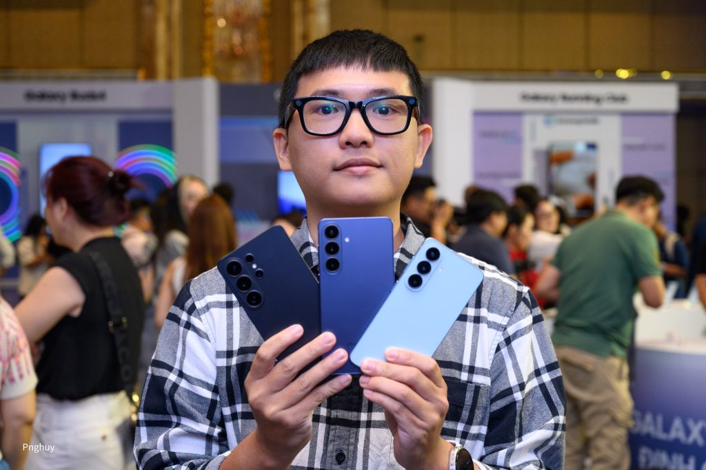 Trên tay Samsung Galaxy S26 và Galaxy S26+: Exynos 2600, quay video như Action Cam缩略图 Edit