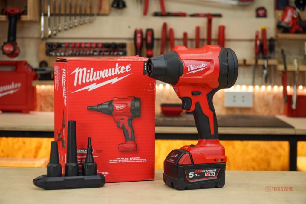 Trên tay máy thổi bụi dùng pin Milwaukee M18 BLHSB (0887)缩略图 Edit