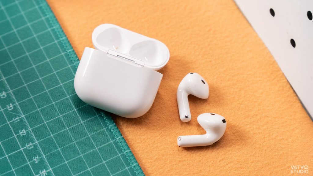 Đánh giá AirPods 4 ANC: Đầu năm 2026, mua về chơi Tết liệu có xứng đáng?