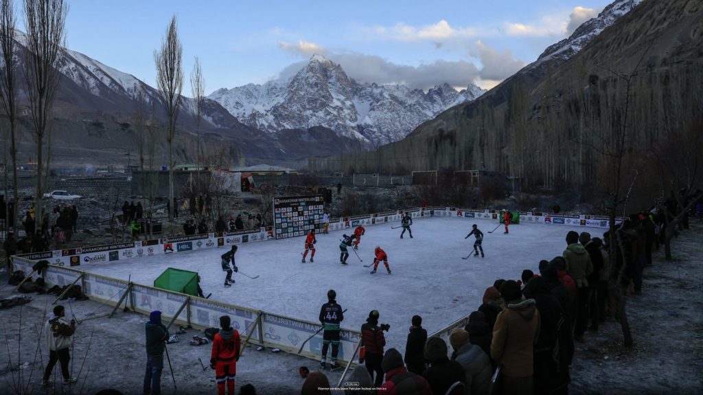 Hình ảnh: mùa Đông ít lạnh hơn mọi năm ở Pakistan, đe dọa giải thể thao thường niên缩略图 Edit