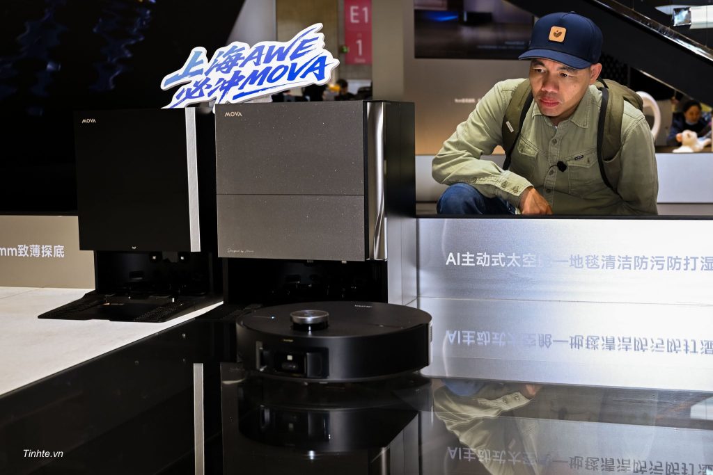 AWE 2026: Trên tay Mova Z70 Ultra Roller: cấu hình rất mạnh缩略图 Edit