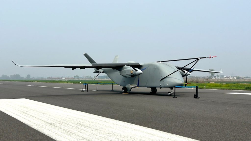 UAV hạng nặng của Trung Quốc chở được 3,5 tấn, bay xa gần 3000 cây số缩略图 Edit