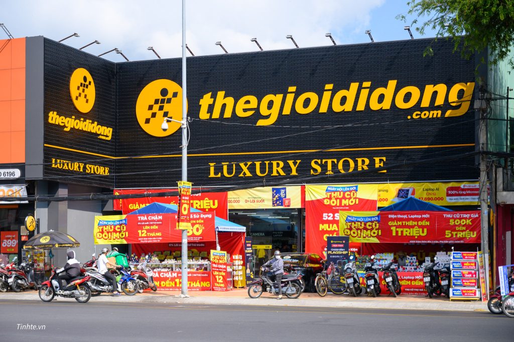 Video: Dạo quanh Thế Giới Di Động Luxury Store Cần Thơ: Có gì ở bên trong?缩略图 Edit