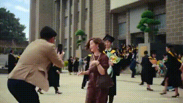 Camera Huawei Pura 90 tích hợp AI gợi ý tạo dáng theo thời gian thực缩略图 Camera Huawei Pura 90 tích hợp AI gợi ý tạo dáng theo thời gian thực