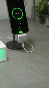 Phụ kiện sạc Kuwajia tự đẩy cáp khi đầy 100% pin: Bị chê là thừa thãi