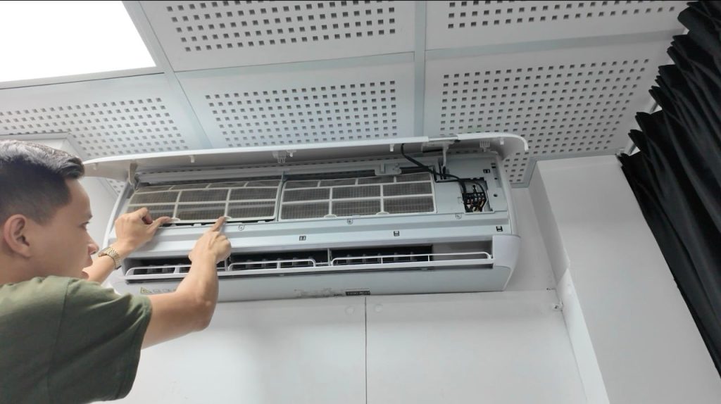 Khi nào cần vệ sinh máy lạnh? Khi nào cần sạc ga? Và sạc như thế nào mới là đúng